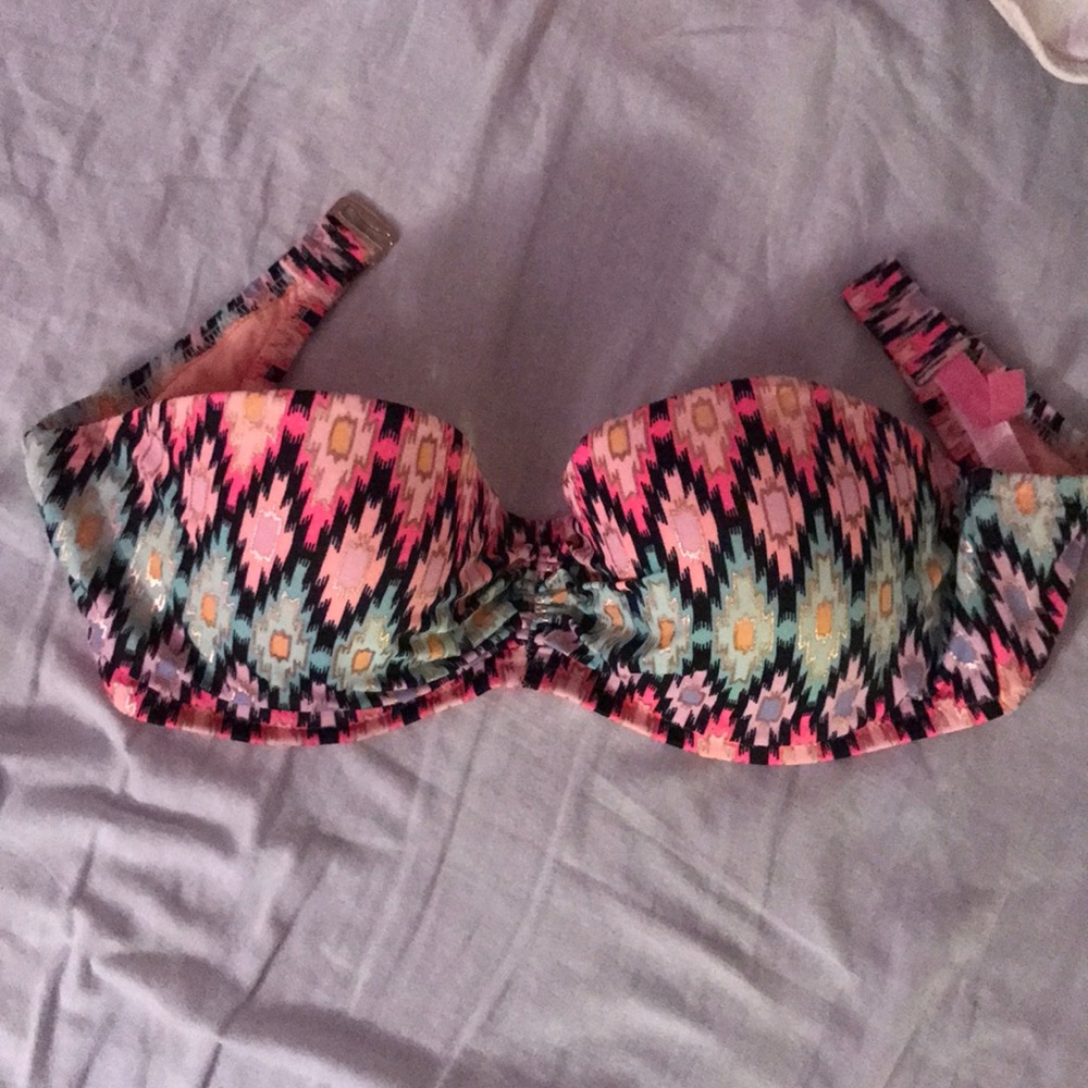 Victoria’s Secret Bikini Top